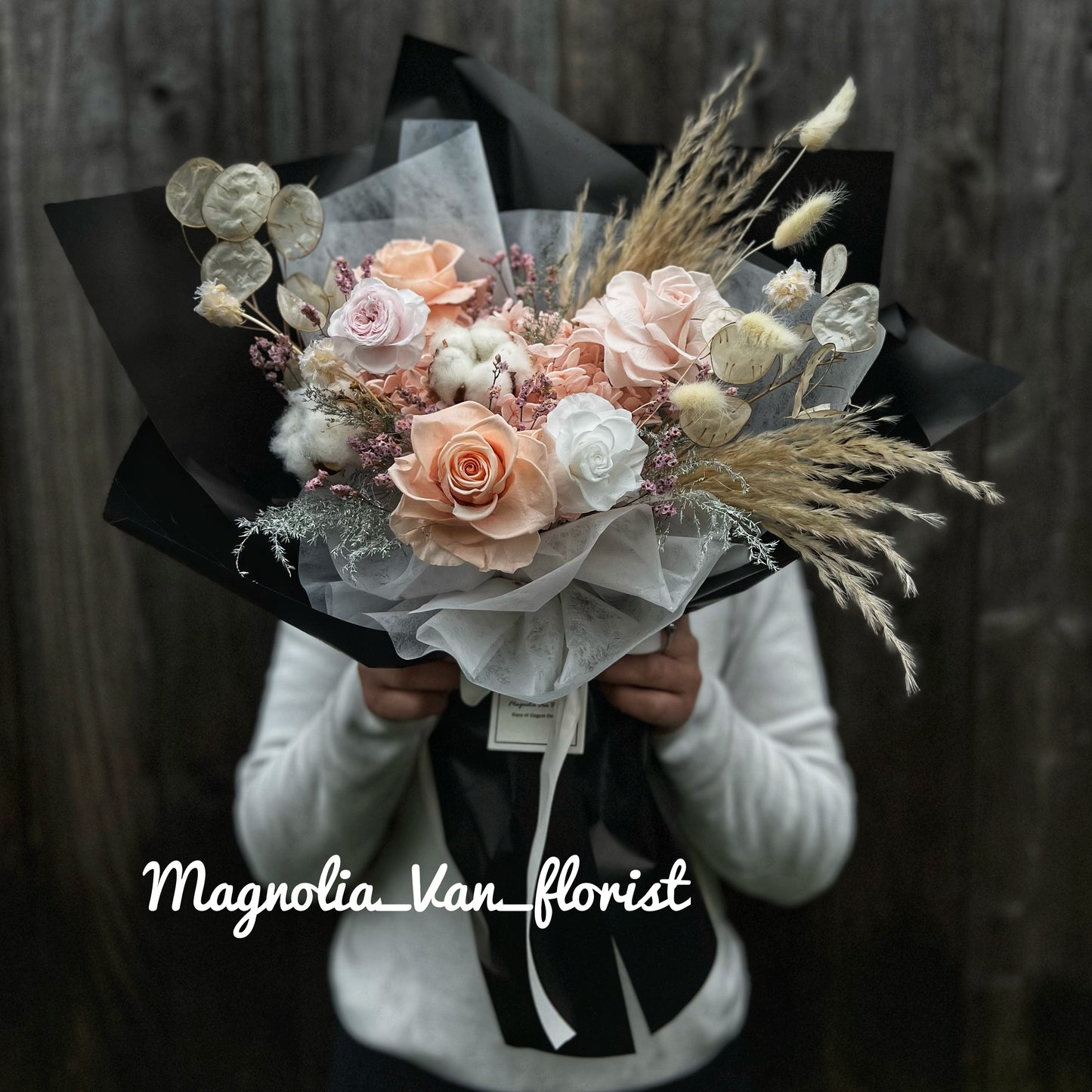 ✨ Timeless Romance | 2025 Valentine’s Collection 🌹🖤